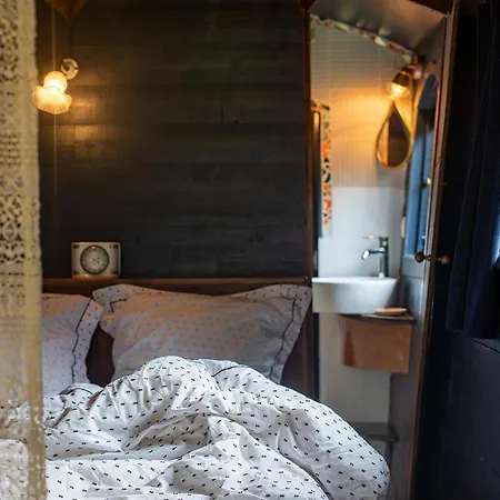 Bed & Breakfast Les Des Marais La Madelaine-sous-Montreuil