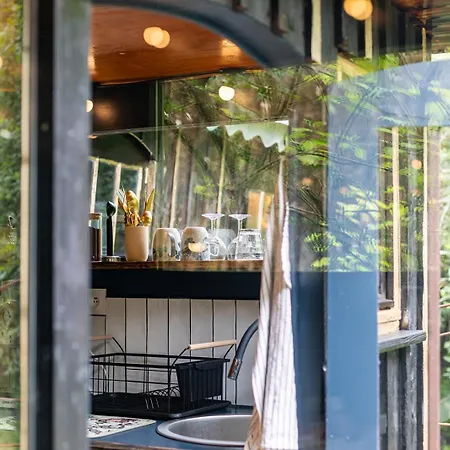 Les Des Marais 住宿加早餐酒店 La Madelaine-sous-Montreuil